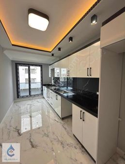 Çelebioğlun'dan Çayırova Özgürlük Mah 2+1 Ara Kat Daireler