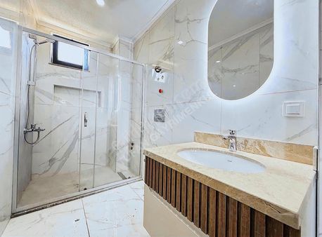 Ilıcada Ultralüks Modern 1+1 Havuzlu Sıfır Satılık Daire