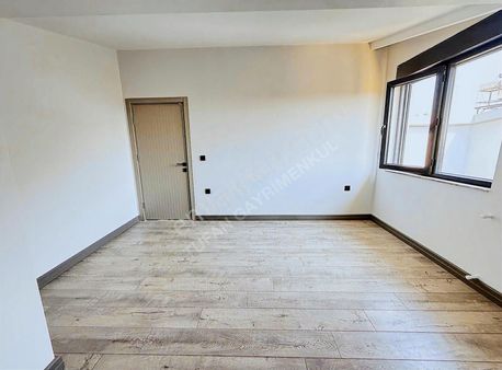 Ilıcada Kaçırılmayacak Ultralüks Havuzlu 2+1 Dubleks