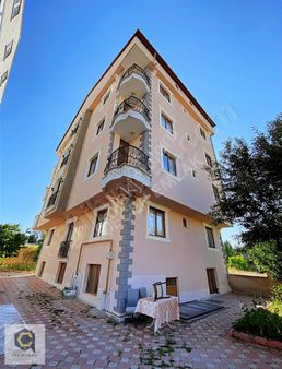 Yeni Hastane Çevresinde 130 M2 3+1 Kiralık Daire