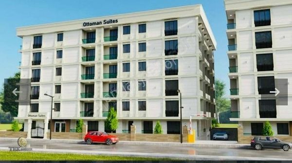 Muhittin Mah'de Havuzlu Site İçinde Fırsat 1+1 Satılık Daire