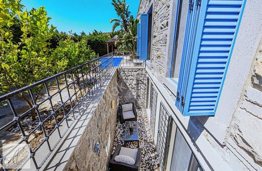 Bodrum Yahşi Site İçi Müstakil Havuzlu Villa