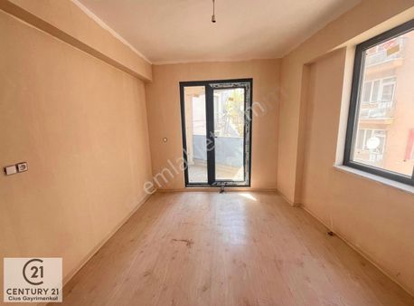 C21 Cius; Hisar Mahallesinde 2+1 Ara Kat Sıfır Satılık Daire