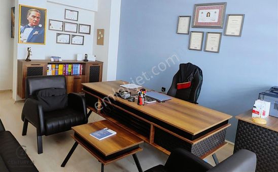 Bahçelievler'de Prestijli Konumda Eşyalı Kiralık Ofis