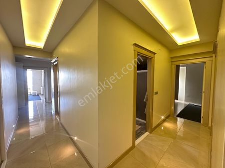 Cb' Den Harika Konumda Havuzlu Sitede Fırsat 4+1 Satılık Daire