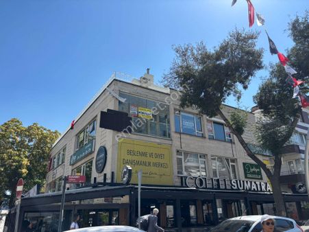 Anadoludan Bahçelievler 7.cadde De Kupon !! 3+1 Katta Komple Köşe Ön