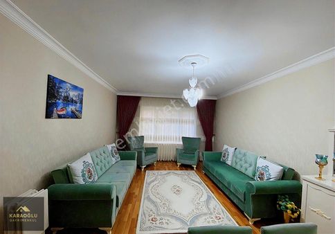 Karaoğlu Gayrimenkul'den Karakayada 4+1 Satılık Daire