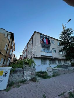 Acil Satılık! Yeni Mah. 2+1 – 3. Kat – 90 M² Net – Full Yapılı