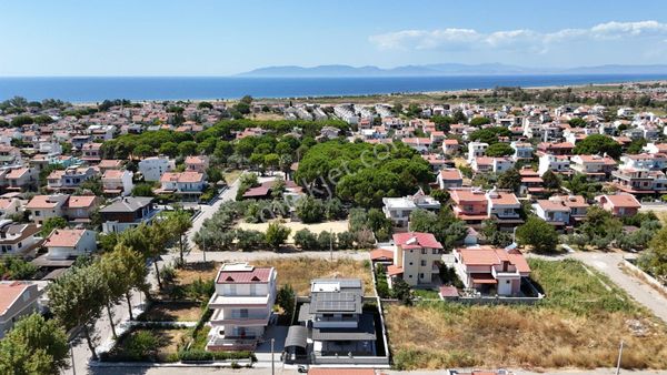 İzmir Dikili Salihleraltı Gülkent Full Akıllı Satılık 5+1 Villa