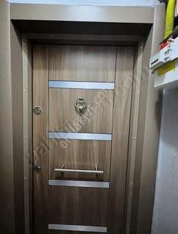 Bozyaka Da Çift Balkonlu Ara Katta 110 M2 3+1 Satılık Daire