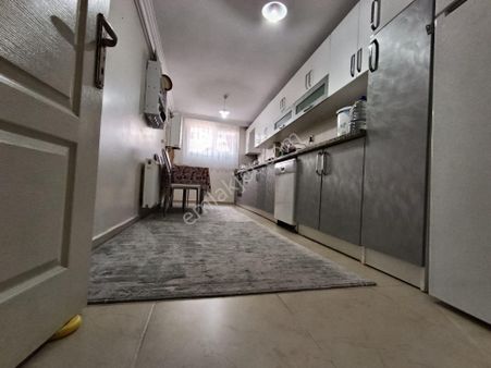 Darıca Yalı Mahallesinde Asansörlü Yüksek Giriş 2+1 Satılık Daire