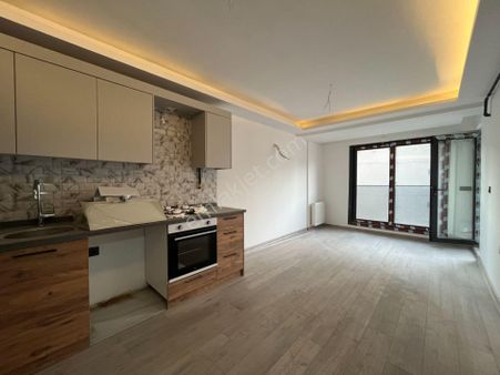 Körfez Mah. Seyirtepe Yakını Doğalgazlı Ara Kat 1+1 Kiralık Daire
