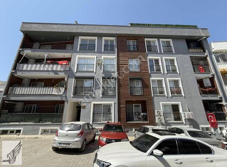 Seferihisar Çarşı Merkezinde Ferah Manzaralı 1+1 Kiralık Daire