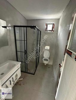 Kon/aş Emlak'dan Satılık Ara Kat Daire