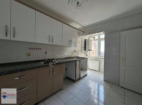 Kartal Yakacık Kiralık Boş Temiz Bakımlı Daire