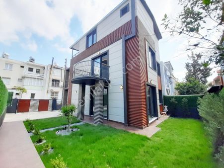 Belediye Evleri 5.5 Durak Civ.daire Fiyatı'na Köşe Parsel Açık Otoparklı K.mutfaklı Süper Lüx