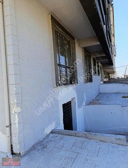 Okullar Bölgesinde Kiralık Daire