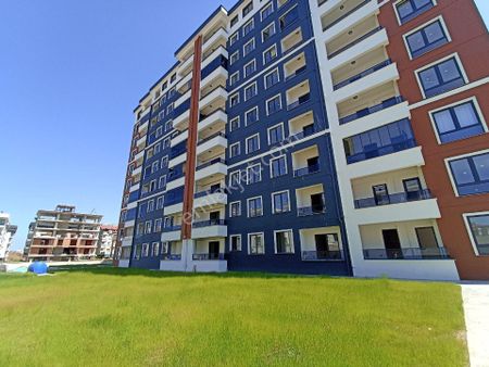 Cumhuriyet Mah.havuzlu Site 3+1 Geniş Panorama