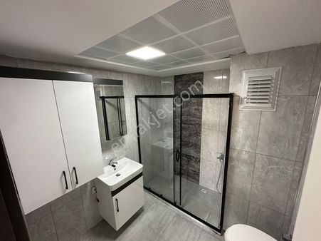 Hızlı 21 Gayrimenkul'den Kayapınar Belediyesi Civarı Eşyalı 2+1 Satılık Daire