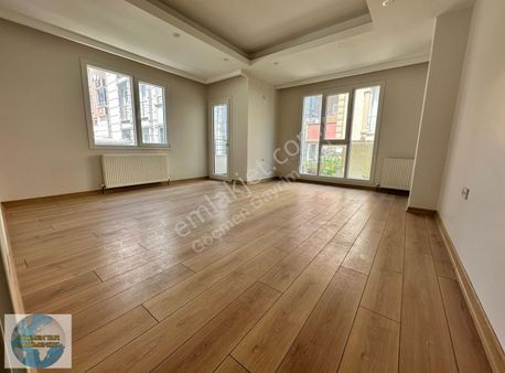 Beylikdüzü Kavaklıda Satılık Ara Kat Sıfır 2+1 Daire