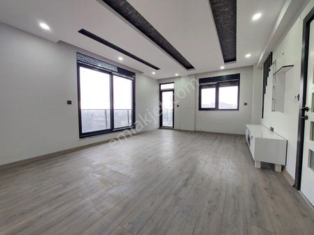 Kepez Fevzi Çakmak Mah Havuzlu 3+1 Ayrı Mutfaklı Satılık Daire