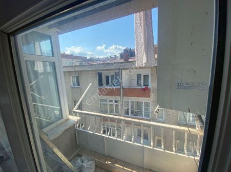 Samsun İlkadım Çiftlik Mahallesi'nde Asansörlü 2+1 Eşyalı Kiralık Daire