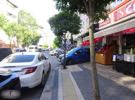 Bahçelievler Yenibosna Merkez Mah Kiralık Depolu Dükkan İş Yeri