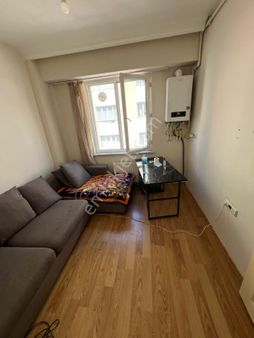 Akademi'den Eskibağlar'da Ara Kat Eşyasız Kiralık 1+1 Daire
