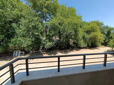 Güre Köyünde Dere Manzaralı Ayrı Mutfaklı Doğayla İç İçe Sıfır 2+1