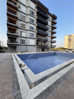 Finike Sahilde Ful Deniz Manzaralı Geniş Teraslı 1+1 Satılık Daire