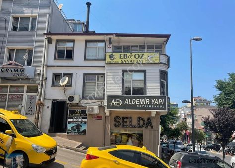 S1060 Ayhan Gezer Emlak'ta Çarşı Merkezde Komple Satılık Bina