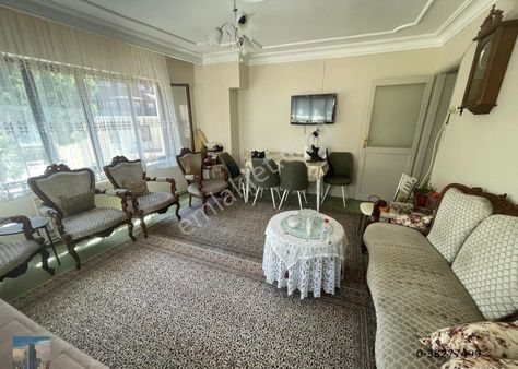 S1076 Ayhan Gezer Emlak'ta İhsaniye Mah. 3+1 Satılık Daire