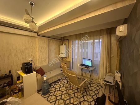 Buca Atatürk Mah Satılık 1+1 D.gazlı Daire