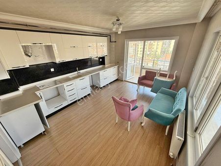 Uyanış Mahallesi'nde İddia Ediyoruz Ki Bundan Daha Göz Alıcı Bir Daire Yok!