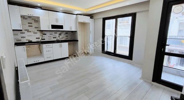 Buca Kozağaçta Mah/de 1+1 Arakat Yerden Isıtmalı Geniş Daire