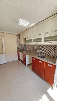 Göral Emlak'tan Tevfikiye Mah 3+1 Cadde Üzeri Kiralık Daire