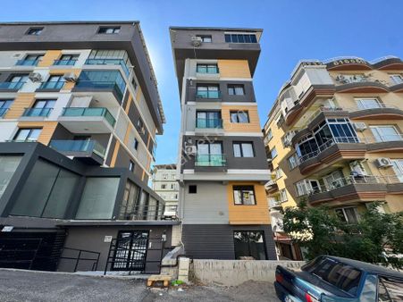 Alıağa Merkez’de 2+1 Ters Dubleks Kıralık Daıre