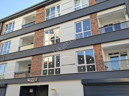 Recep Ümit Emlak'tan Şarhöyük Mahallesi Hatboyu Yanında Satılık [sıfır] 3+1 Lux Daireler.