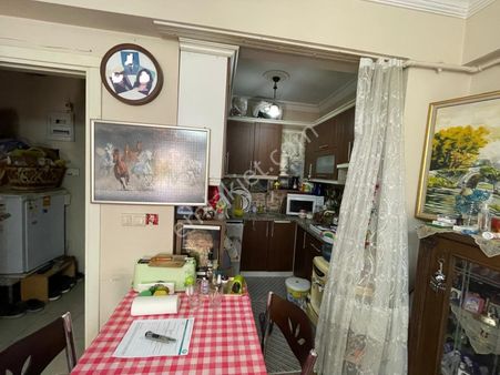 Bayraklı Fuat Edip Baksıda Deniz Manzaralı Satılık 2+1 Daire