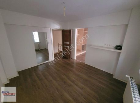 Bahçelievler'de Satılık, Müstakil Bahçeli, Dubleks 3+1 Daire