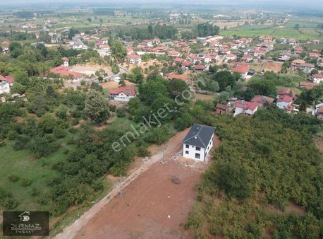 Akyazı Altınderede Doğa İle İç İçe Yaşam Fırsatı! Müstakil Parse