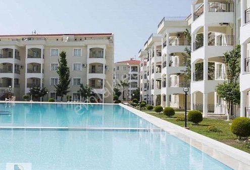 Didim Çamlık Mahallesinde Havuzlu Site İçerisinde Geniş Teraslı 2+1 Dubleks Daire