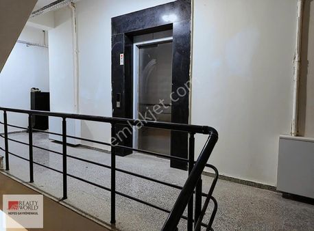 Rw Nefes' Ten Karaağaç'ta Site İçi Satılık Eşyalı Daire