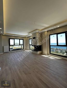 Tekbirden 330 M2 Arsa İçinde 200 M2 Tripleks Lüks Sıfır Villa