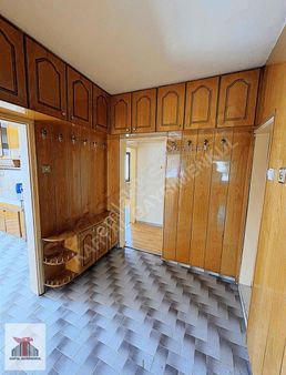 Kartal Gayrimenkul'den İstiklal Mahallesinde Kiralık 3+1