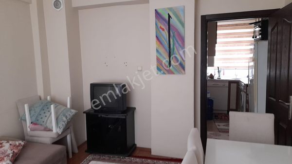 Anadolu Eczacılık Yakını Kıralık Esyalı 2+1 Daıre