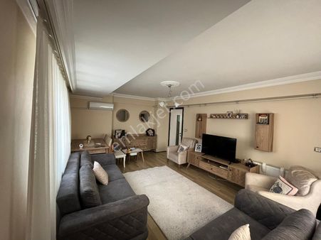 Karamanda 2+1 110 M2 Arakat 13 Yıllık Daire