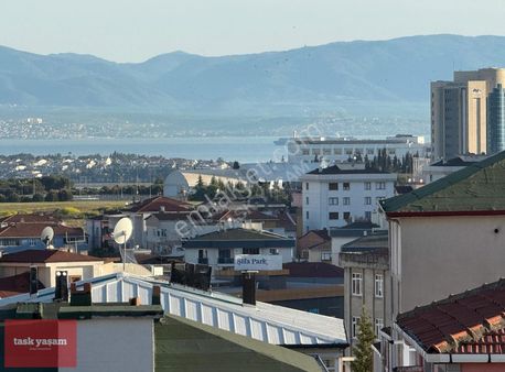 Tuzla Mimar Sinanda Fırsat Krediye Uygun Sıfır 2+1 Satılık Daire