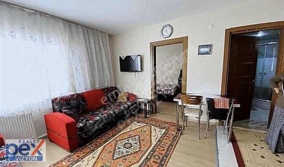 Satılık Kiracılı 1+1 Daire