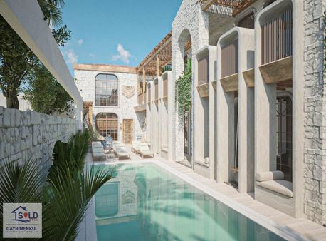 Çeşme,alaçatı'da 10 Odalı, Havuzlu, Otel Projesi Onaylı Arsa